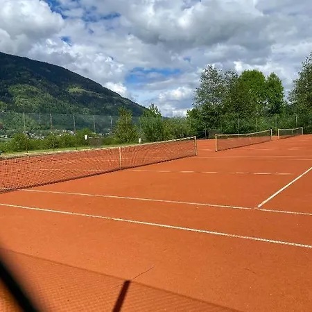 Mit Seeblick Am Ossiacher Apartmán *